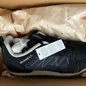 NWT Merrell Women’s Alpine Sneakers Size 8.5M